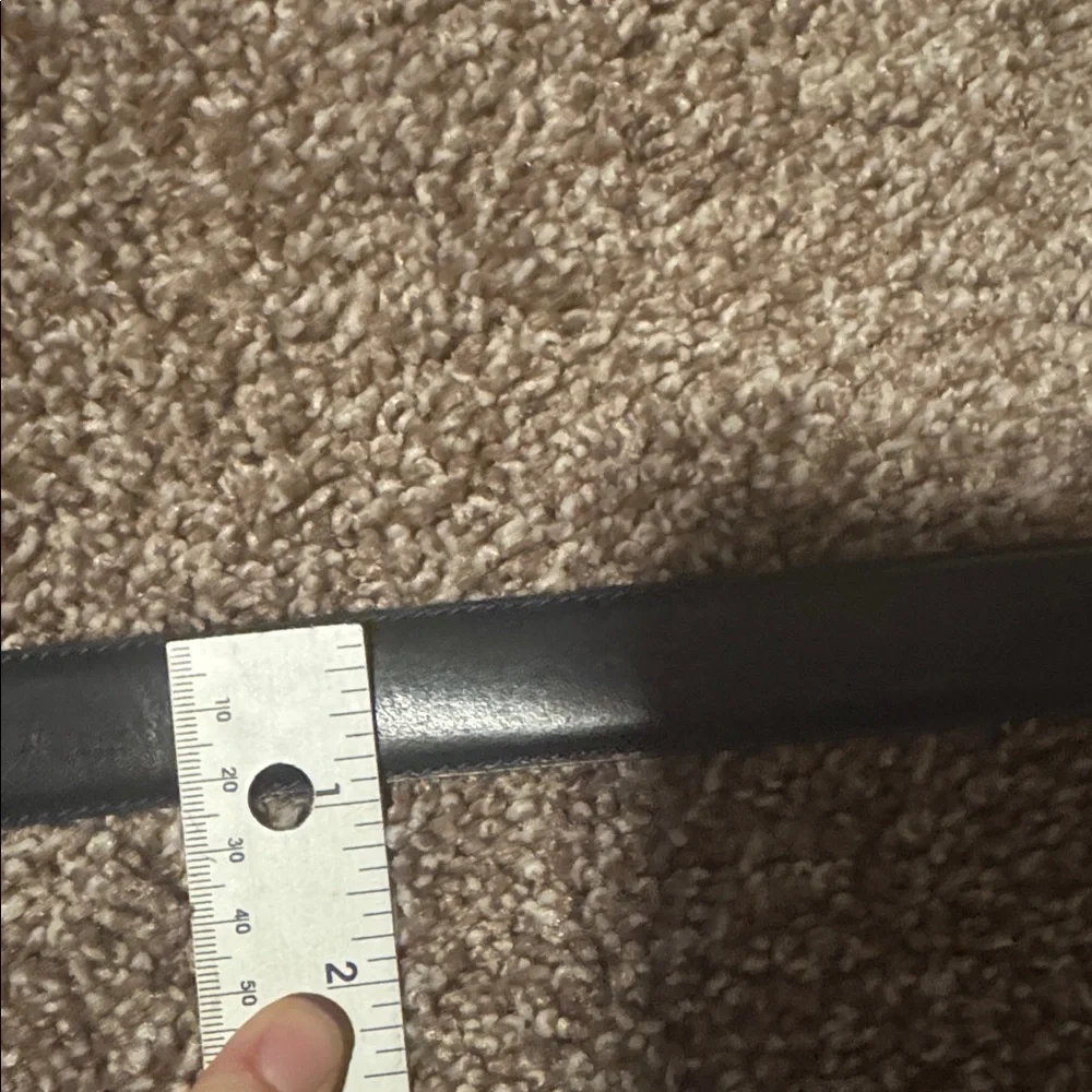 Liz Claiborne Cream Bonded‎ Navy Leather Belt